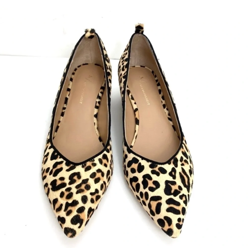 ANTHROPOLOGIE Beatriz Leopard Calfskin Pointed toe Block Heel Pumps in Beige